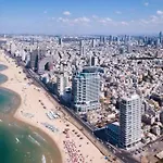 Luxury Studio Beach Flat 526